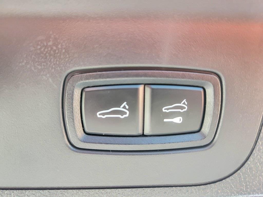 2022 PORSCHE PANAMERA - Image 19