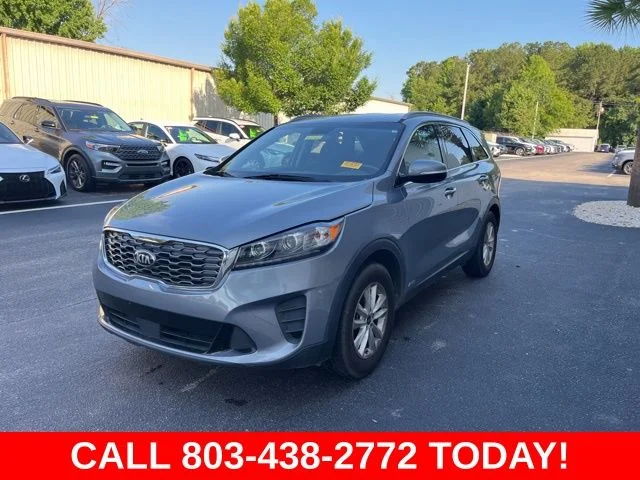 Used 2020 Silver Kia LX image 32