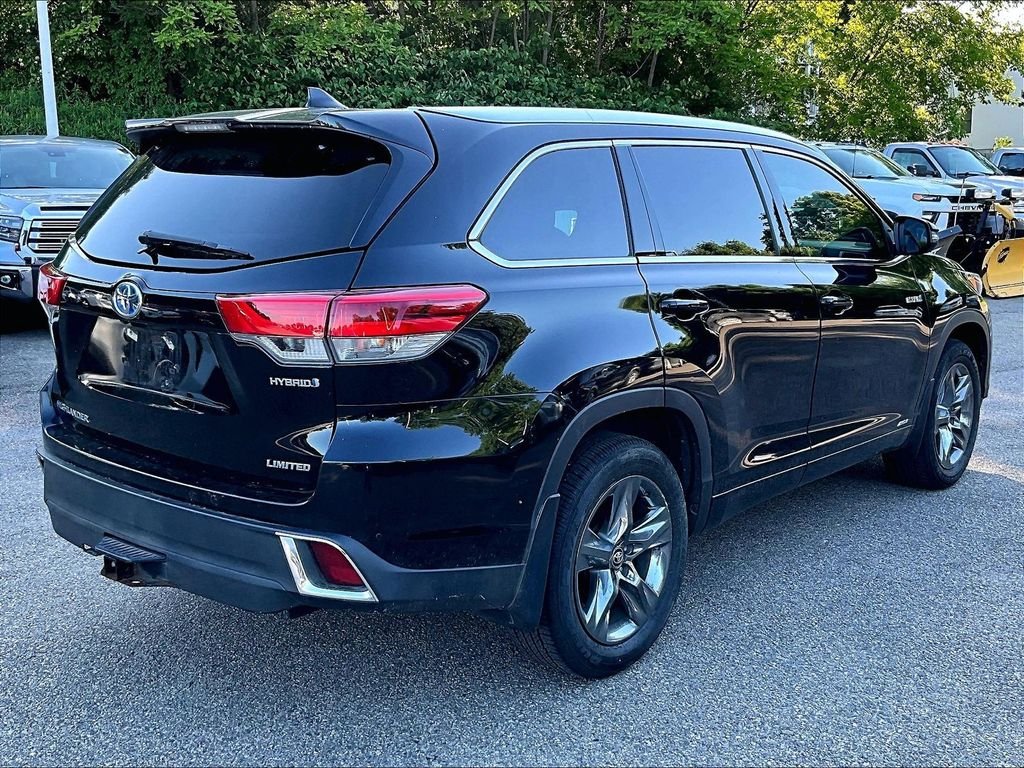 Used 2019 Midnight Black Metallic Toyota Limited Platinum image 6