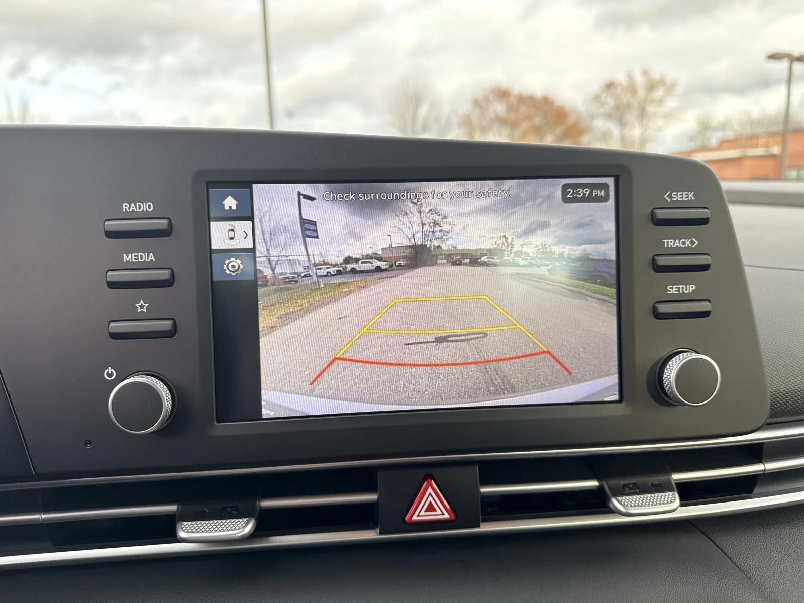 Used 2026 Fluid Metal Hyundai SE image 28