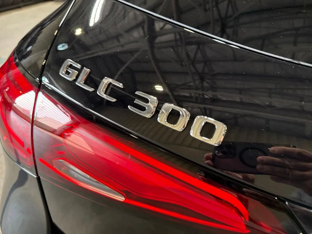 New 2026 Black Mercedes-Benz GLC 300 image 9