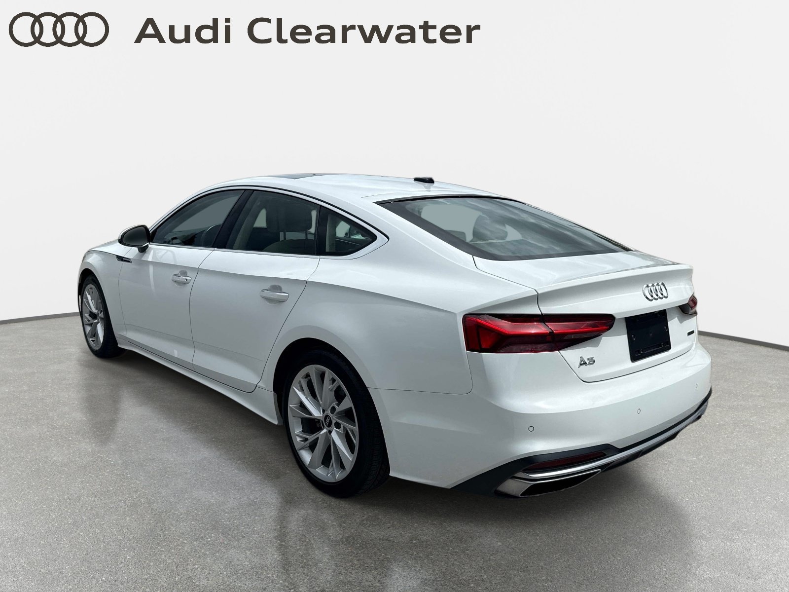 Certified Used 2023 Ibis White Audi Premium image 3