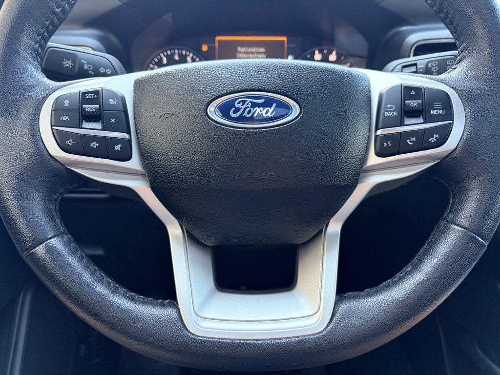 Used 2023 White Ford XLT image 14