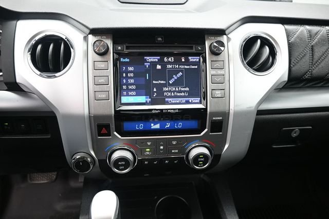 Used 2015 Black Toyota Platinum image 4