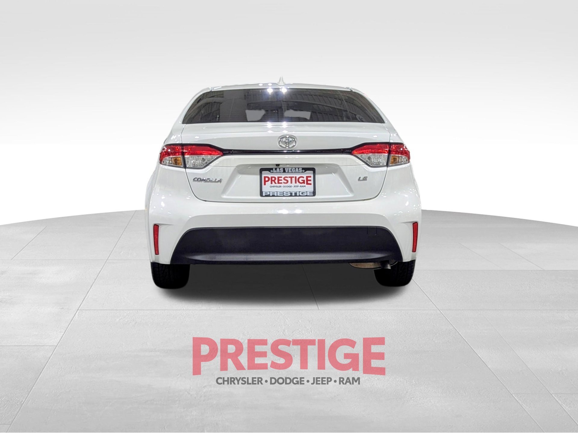 Used 2023 White Toyota LE image 7