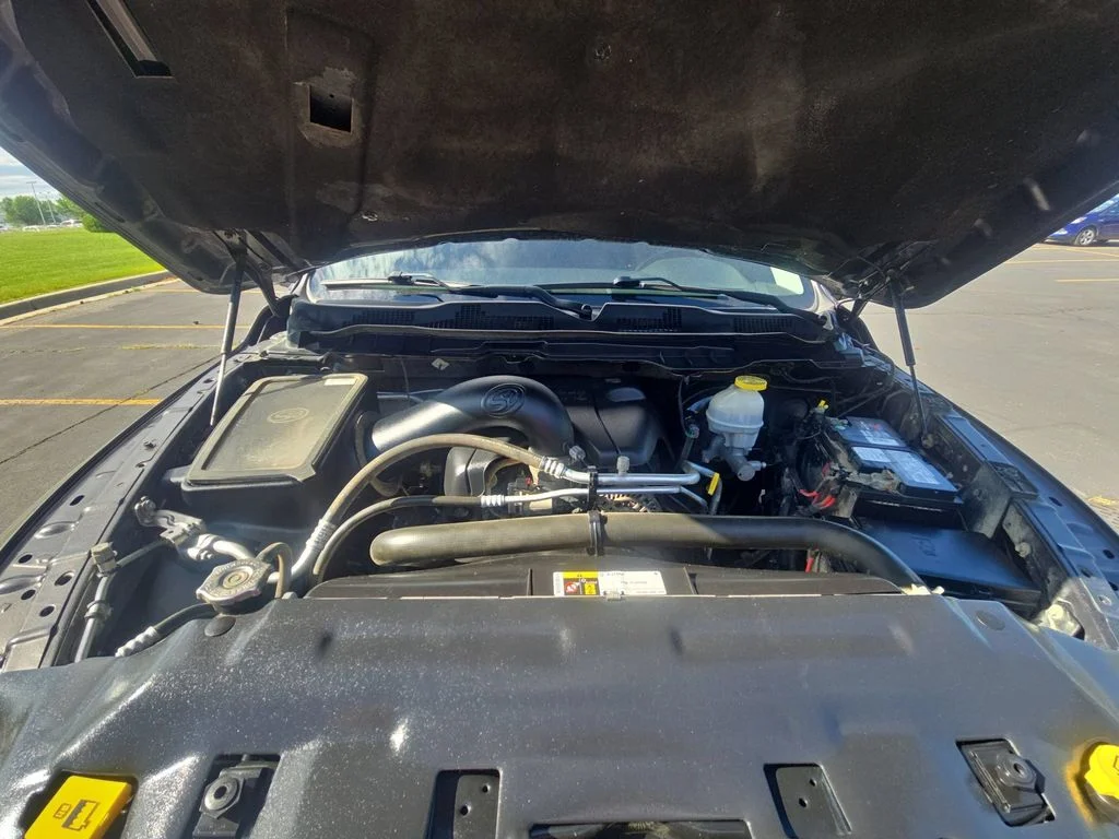Used 2018 Gray Ram Sport image 19