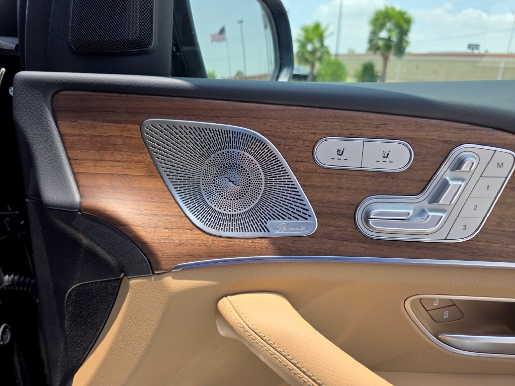 New 2026 Obsidian Black Metallic Mercedes-Benz GLS 580 image 48
