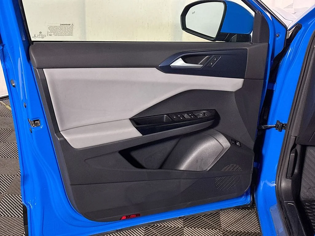 Used 2022 Blue Volkswagen 1.5T SE image 10