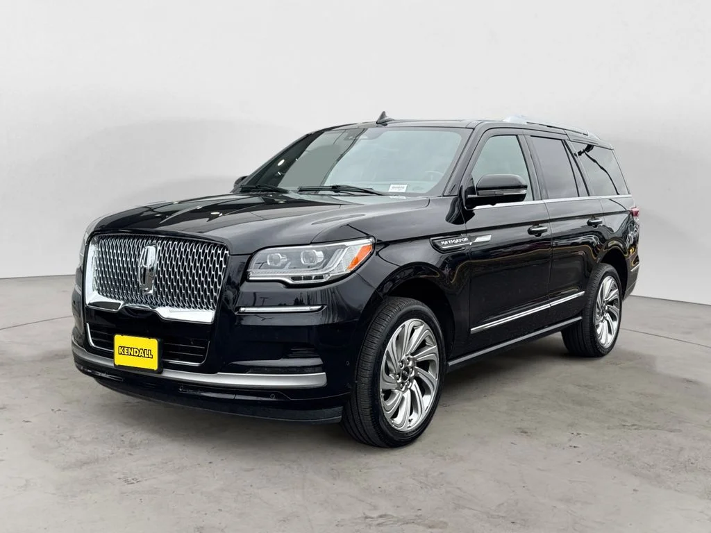2024 Lincoln Navigator Reserve 4WD's photo