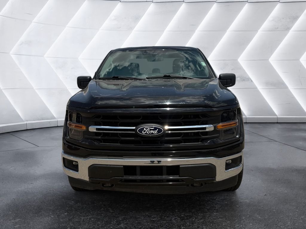 Used 2024 Black Ford XLT image 2