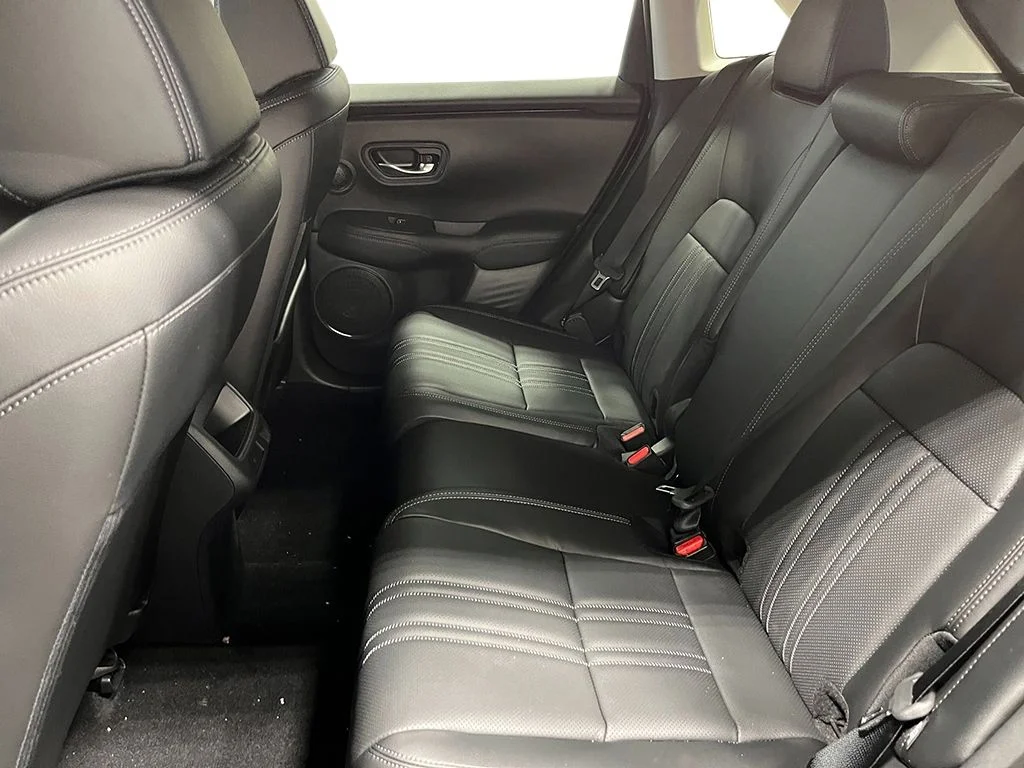 New 2027 Crystal Black Pearl Honda EX image 21