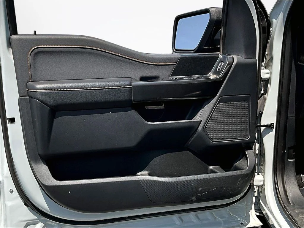 Certified Used 2023  Ford Tremor image 21