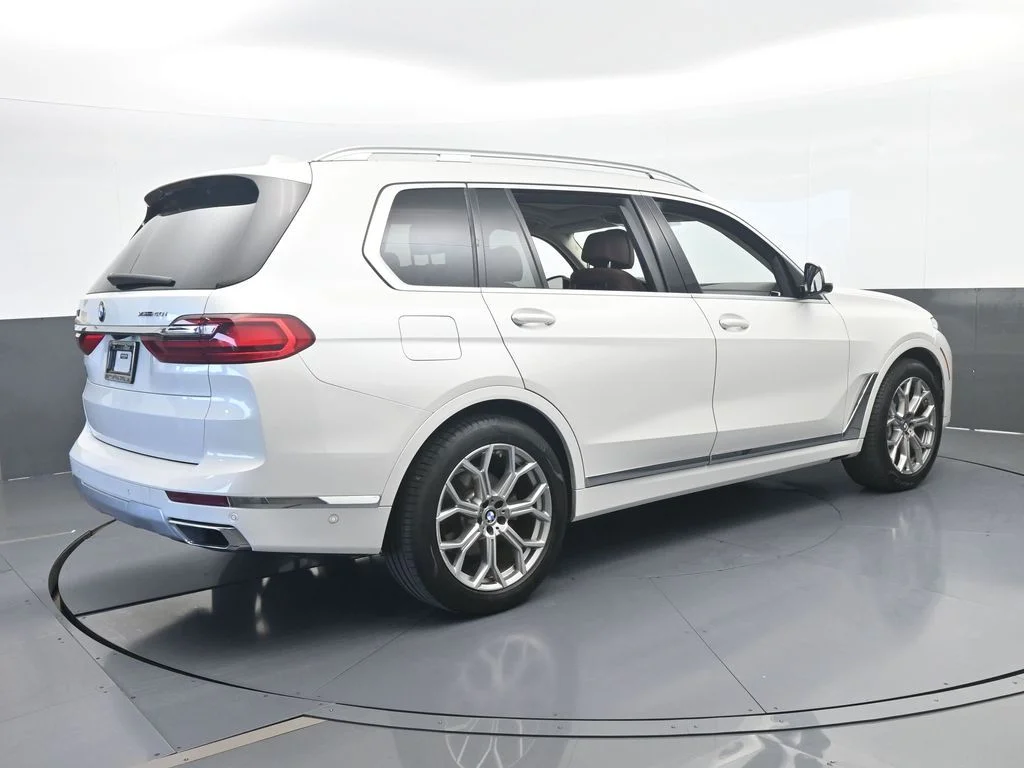 Used 2020 Mineral White Metallic BMW xDrive40i image 6