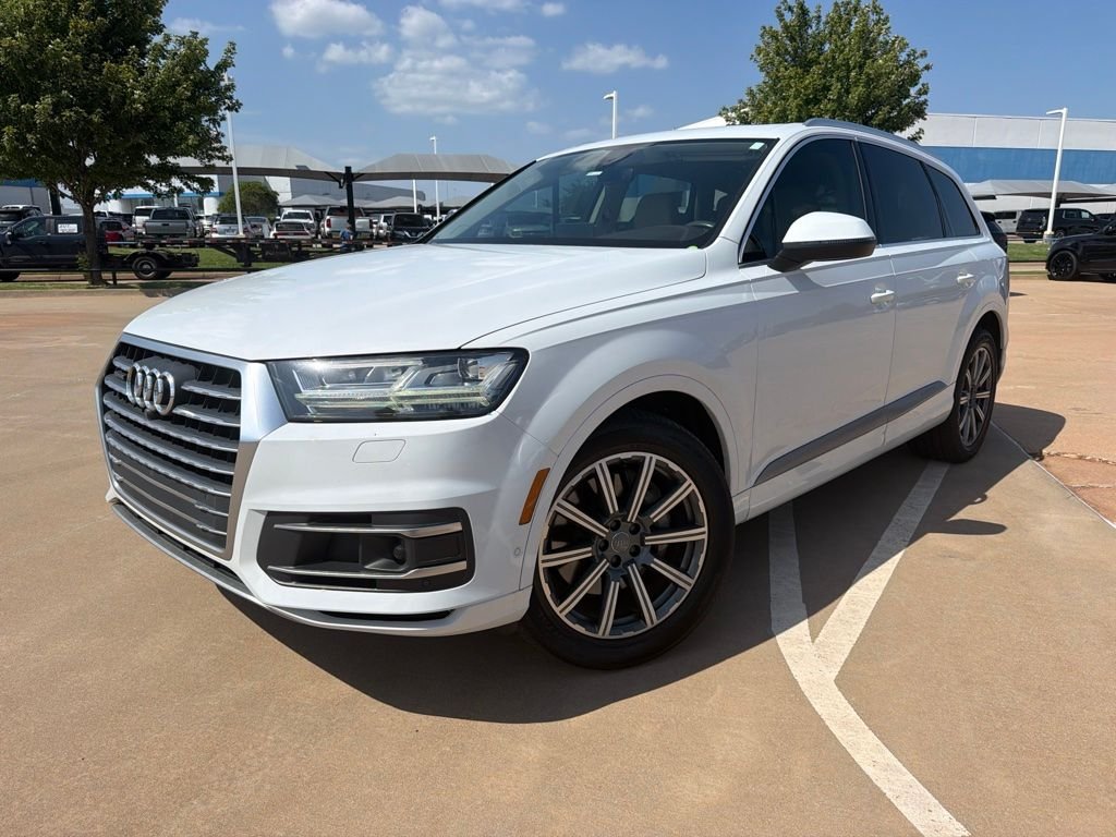 Used 2019 White Audi 55 Premium Plus image 1