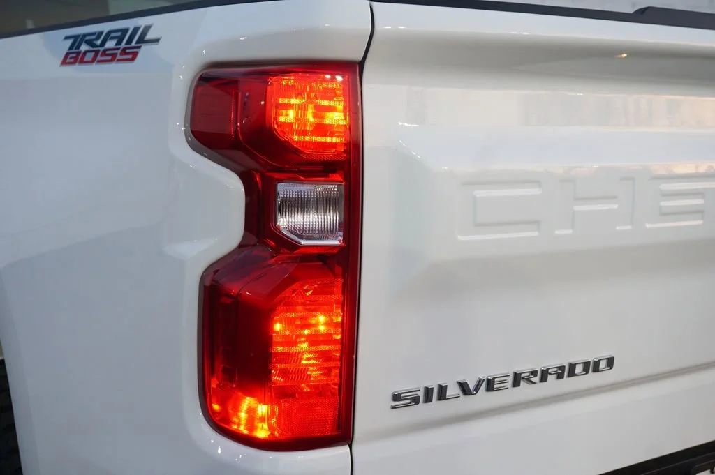 New 2026 Summit White Chevrolet Custom Trail Boss image 29