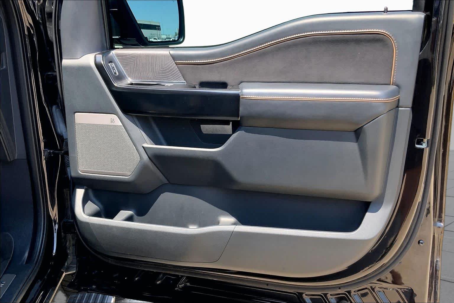 Used 2021 Agate Black Ford Platinum image 23
