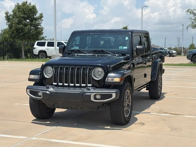 Used 2023 Black Jeep Overland image 3