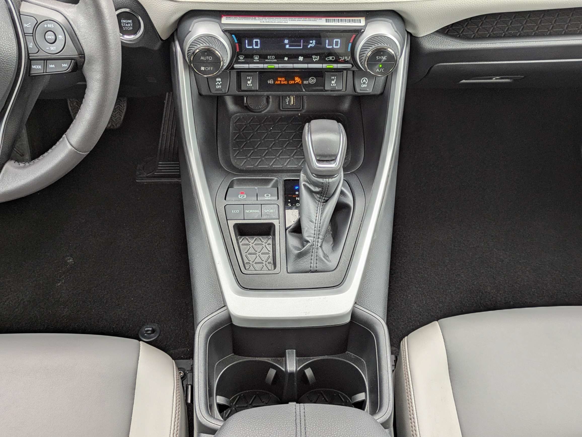 Used 2024 Pearl Toyota XLE Premium image 19