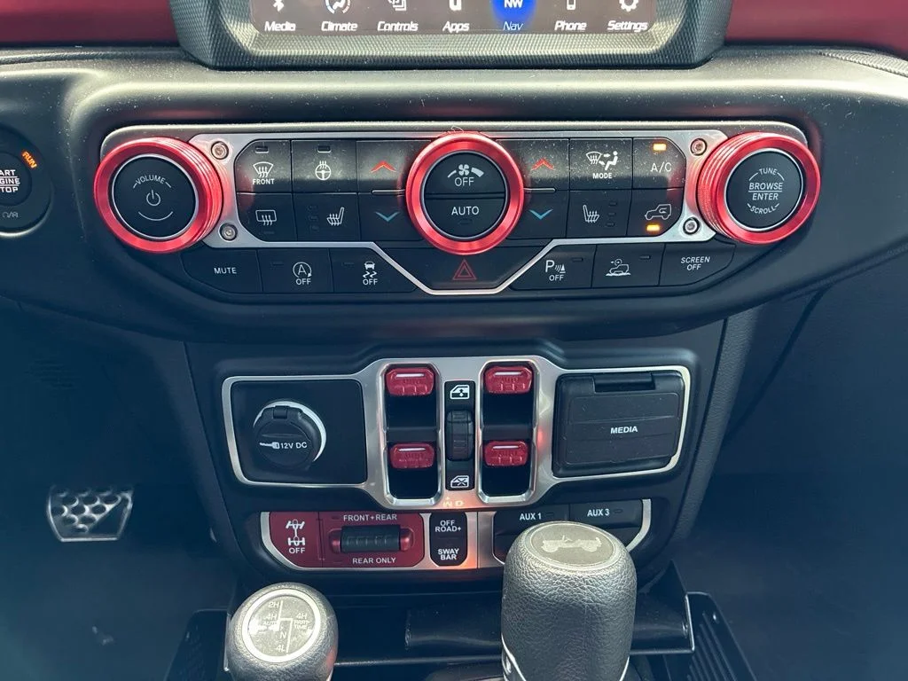 Used 2023 Gray Jeep Rubicon image 15