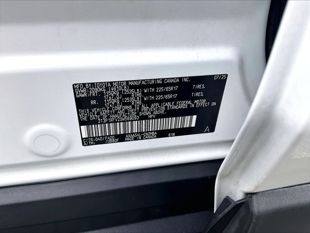 Used 2025 White Toyota XLE image 36