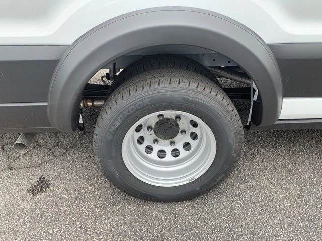 New 2026 White Ford Passenger Van XLT image 37