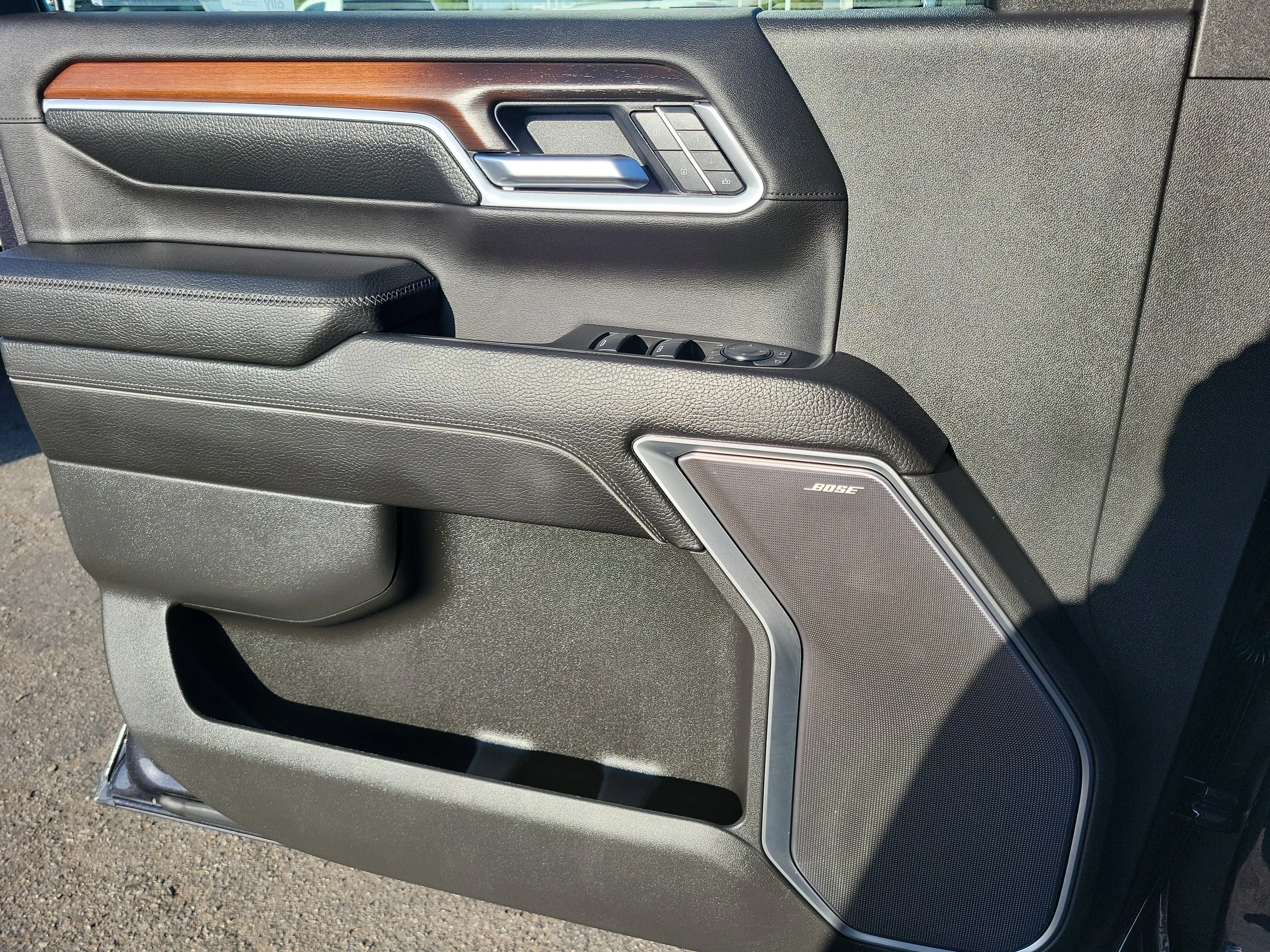 Certified Used 2025 Silver GMC Denali image 29