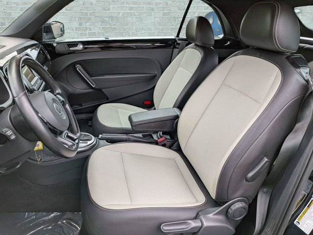 Used 2019 Black Volkswagen 2.0T S image 13