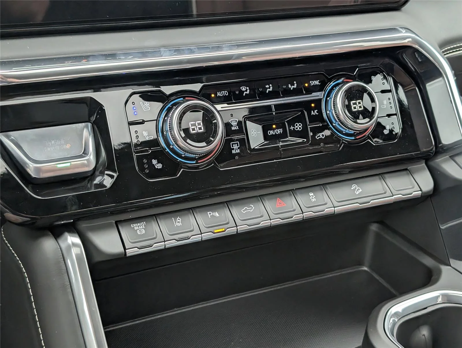 New 2026 Glacier White Tricoat GMC Denali Ultimate image 30