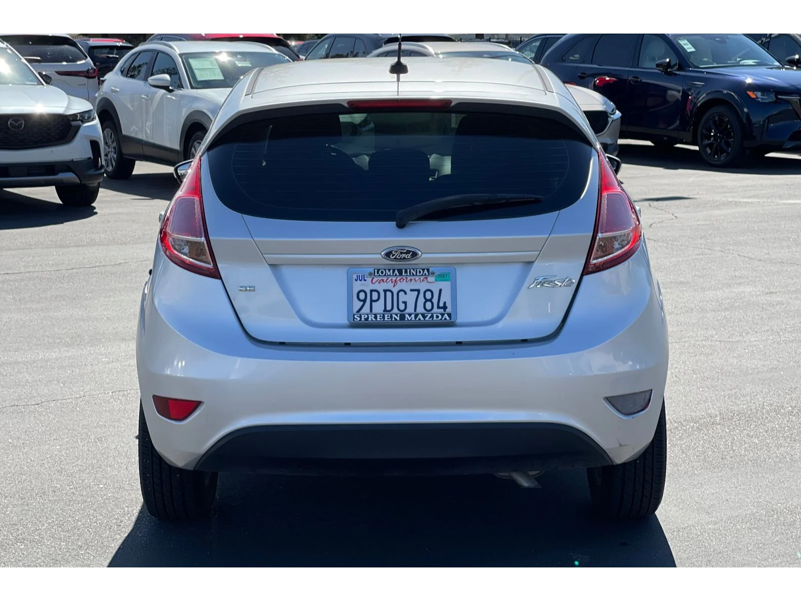 Used 2014 Ingot Silver Metallic Ford SE image 5