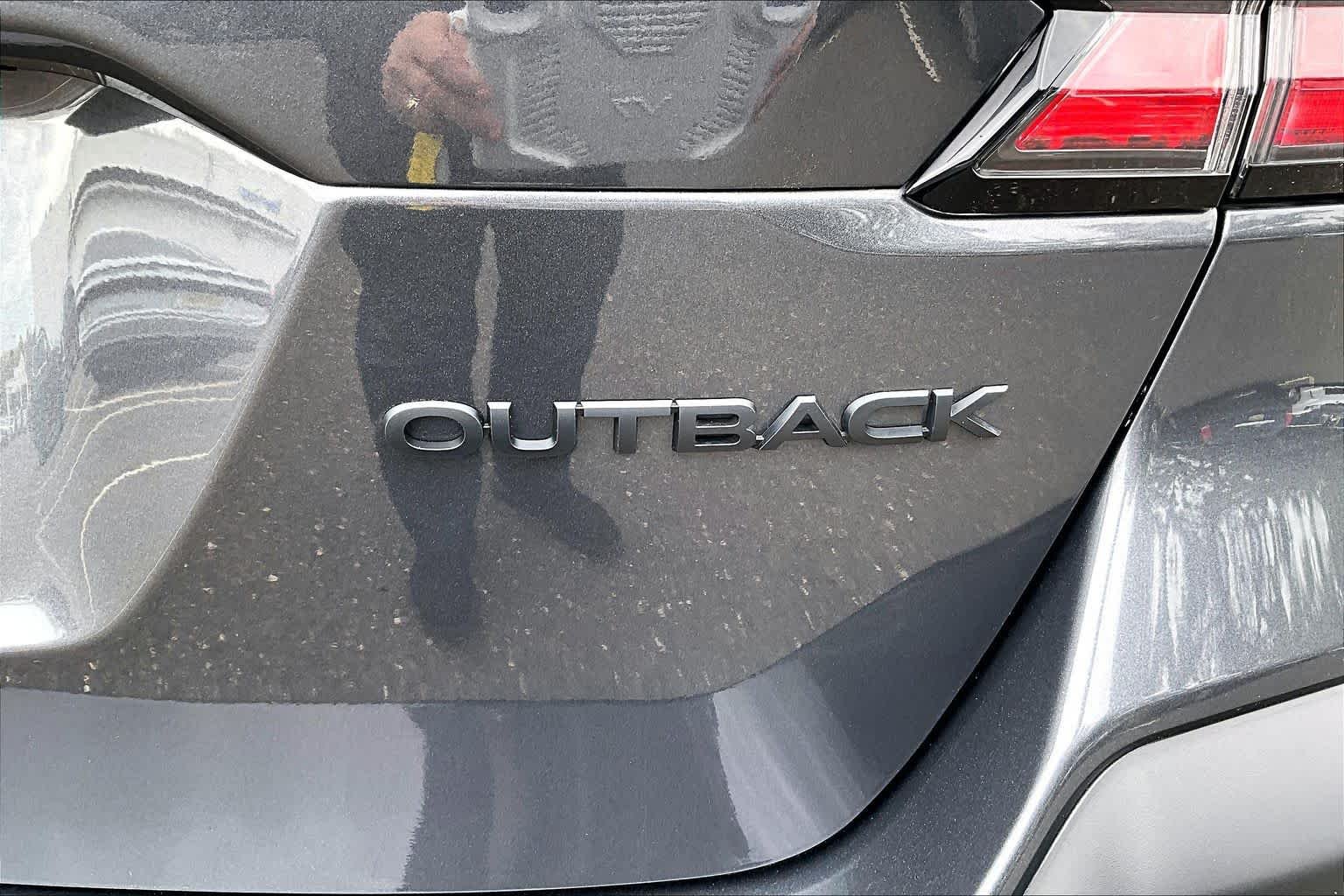 Used 2024 Magnetite Gray Metallic Subaru Onyx Edition image 33