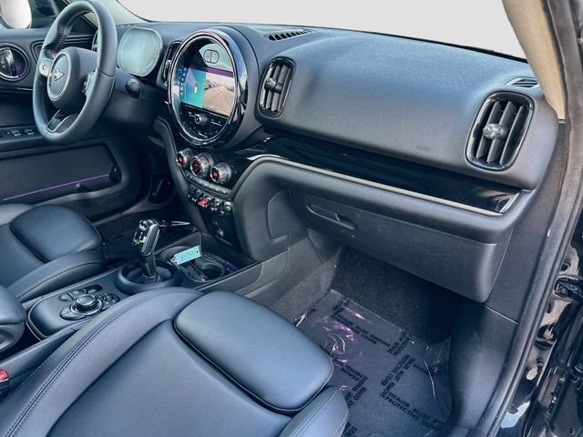 Used 2024 Black MINI Classic image 29