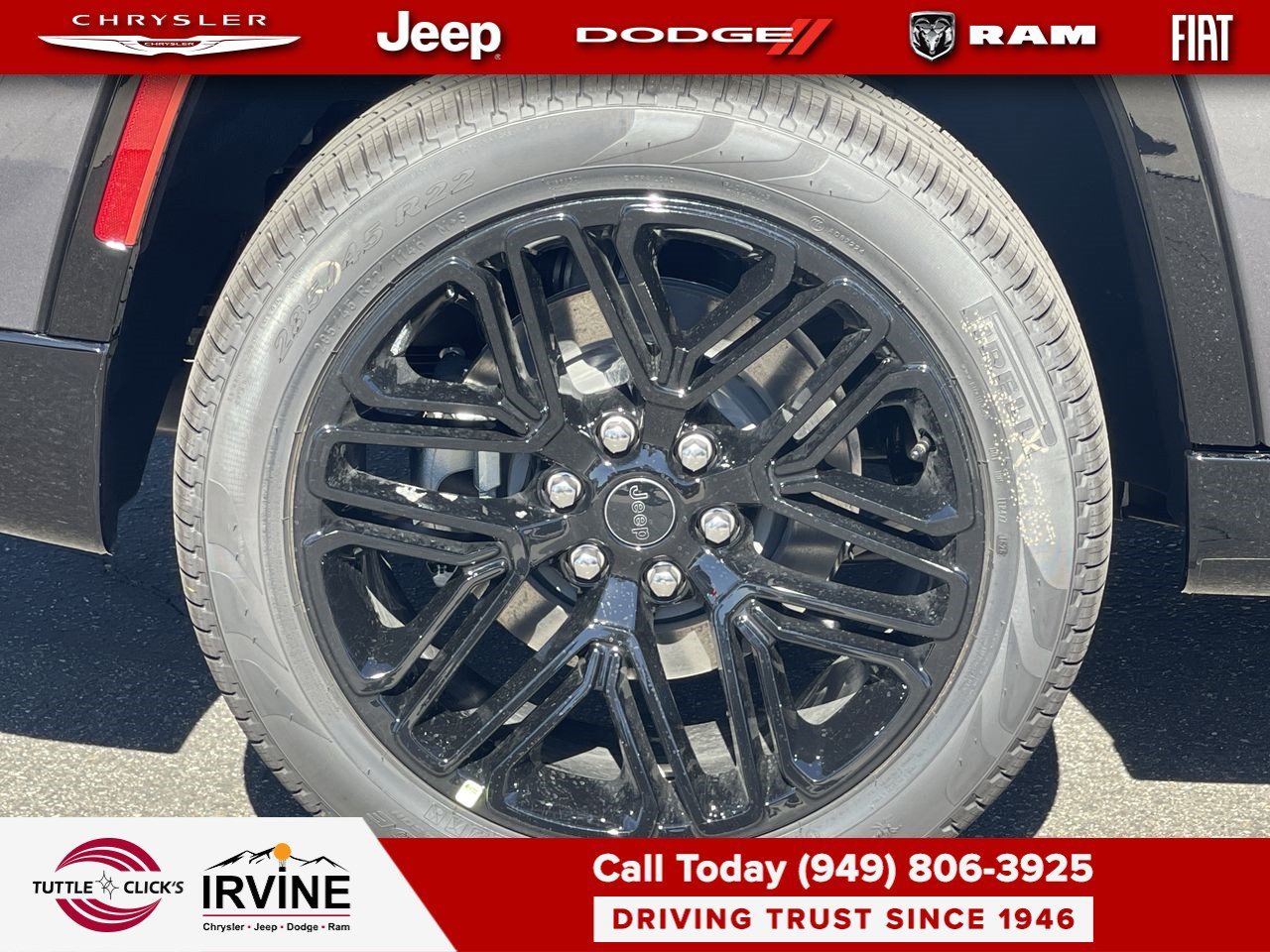 New 2026 Baltic-Gray Metallic Clear-Coat Exterior Paint Jeep Limited Reserve image 11