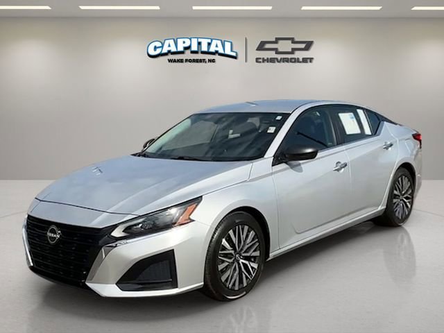 2024 Nissan Altima SV