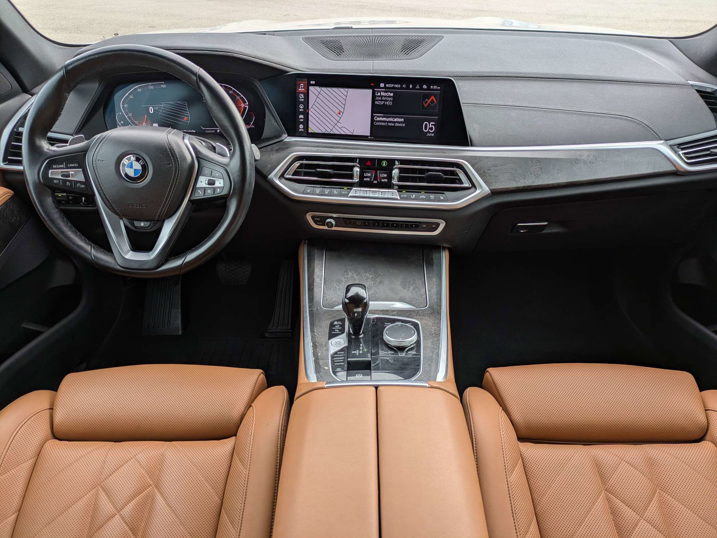 Used 2023 Mineral White Metallic BMW xDrive40i image 23