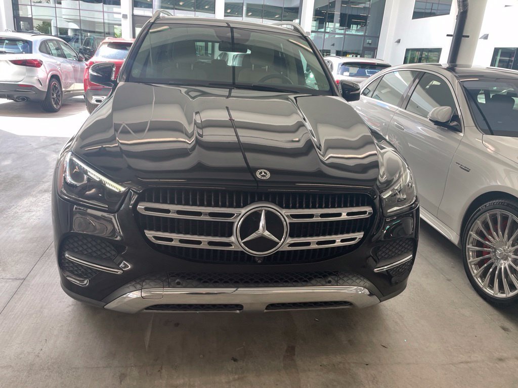 Certified Used 2024 Black Mercedes-Benz GLE 350 image 2