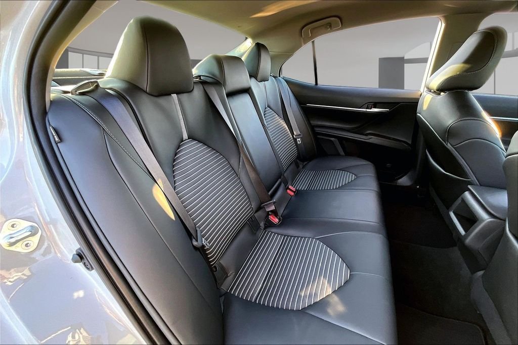 Used 2022 Ice Edge Toyota SE image 23