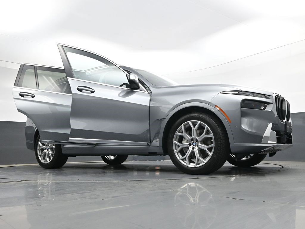 2023 BMW X7 40i - Photo 39