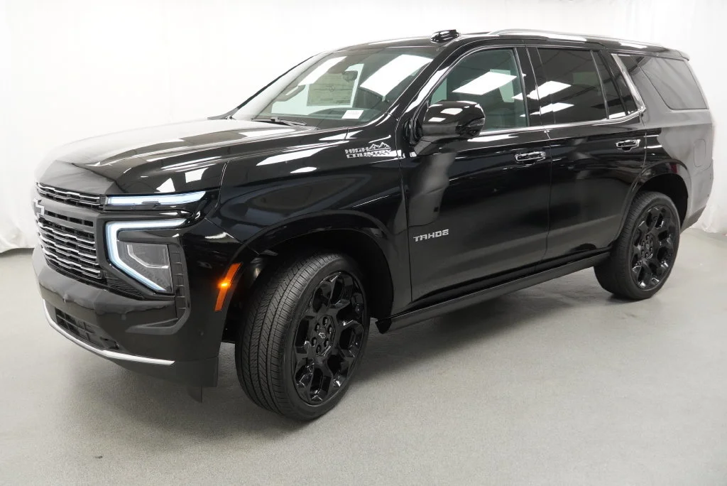 New 2026 Black Chevrolet High Country image 3