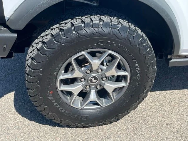 Used 2021 White Ford Badlands image 29