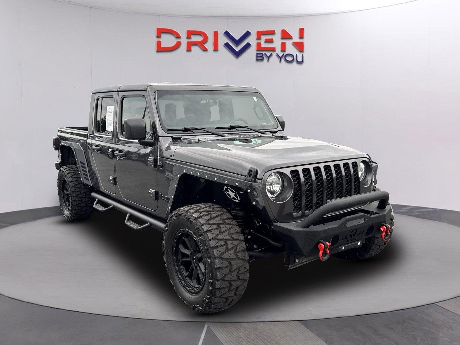 Used 2021 Granite Crystal Metallic Clearcoat Jeep Sport S image 2
