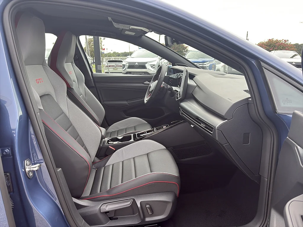 New 2026 Slate Blue Metallic Volkswagen 2.0T SE DSG image 15