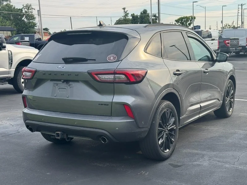 Used 2023 Carbonized Gray Metallic Ford ST-Line Elite image 3