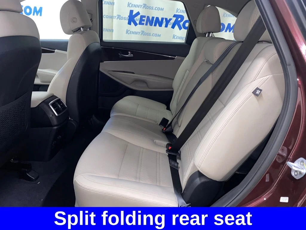 Used 2017 Purple Kia LX image 10