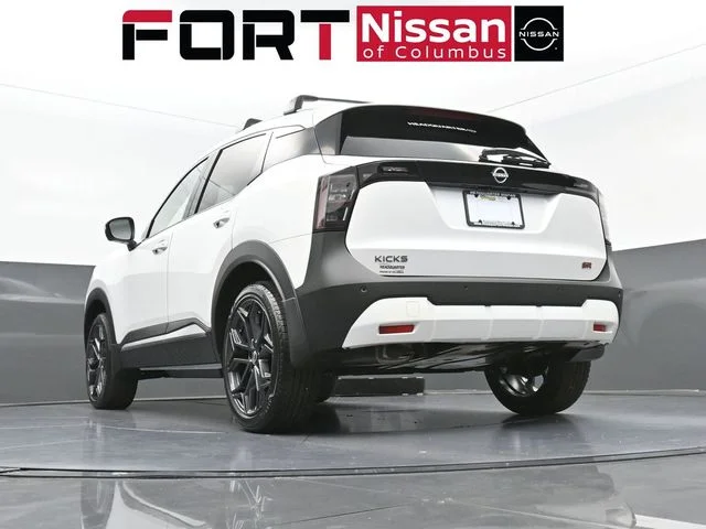 2025 Nissan Kicks SR - Photo 35
