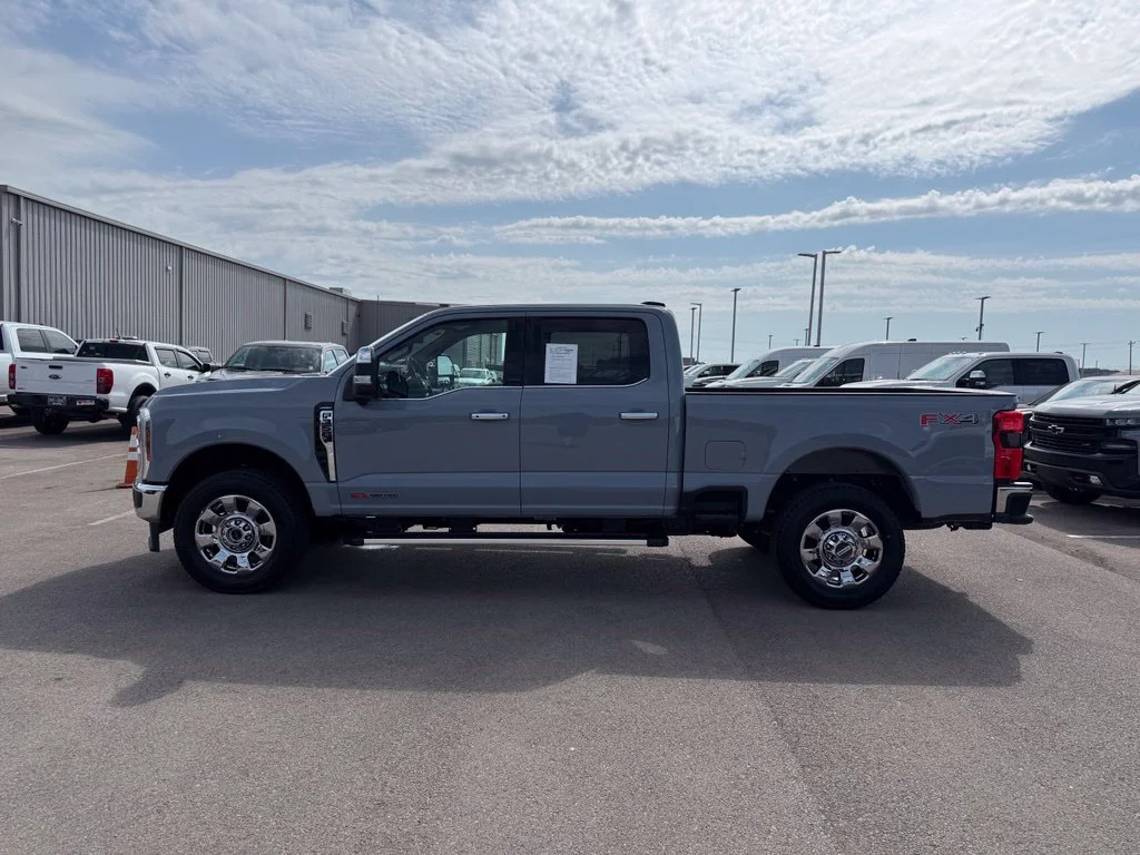 Used 2025 Gray Ford Lariat image 40