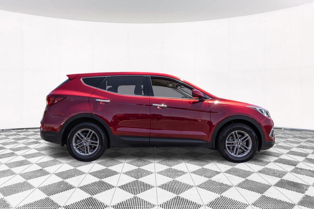 Used 2017 Red Hyundai 2.4 Base image 11