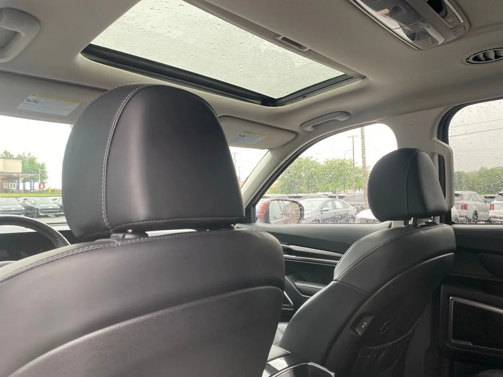 Certified Used 2024 Red Kia S image 17