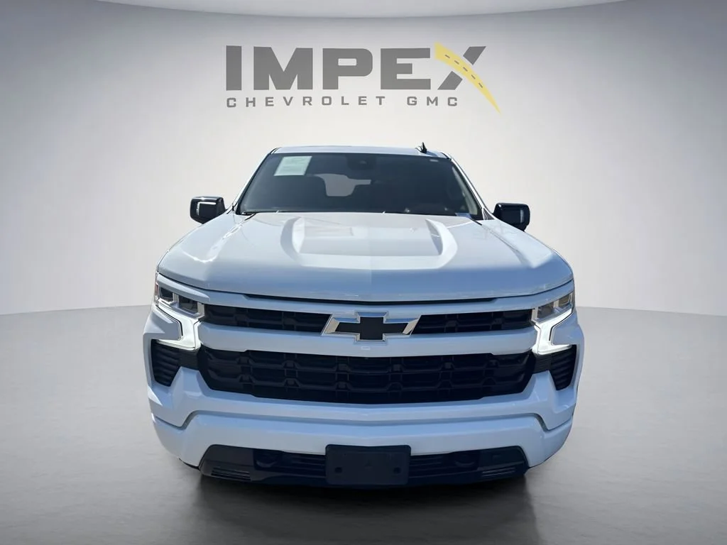 Used 2022 Summit White Chevrolet RST image 8