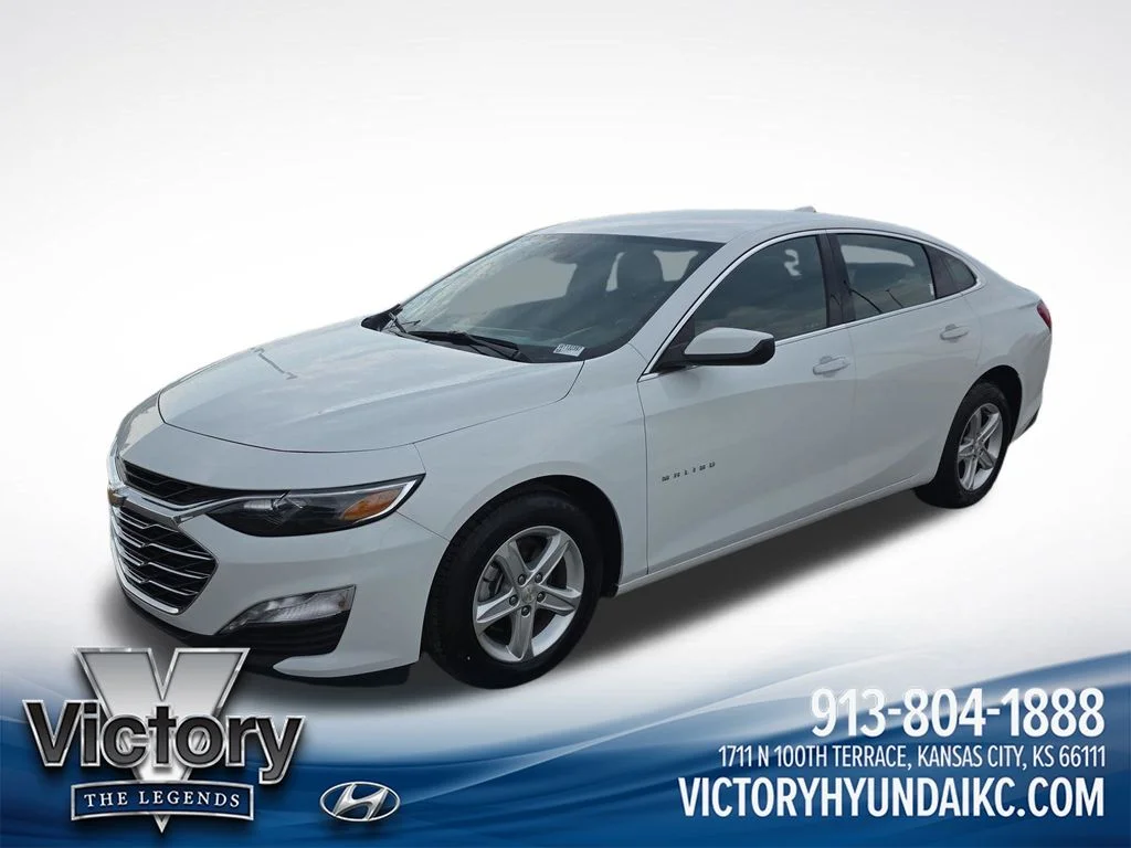 Used 2024 White Chevrolet LT image 1