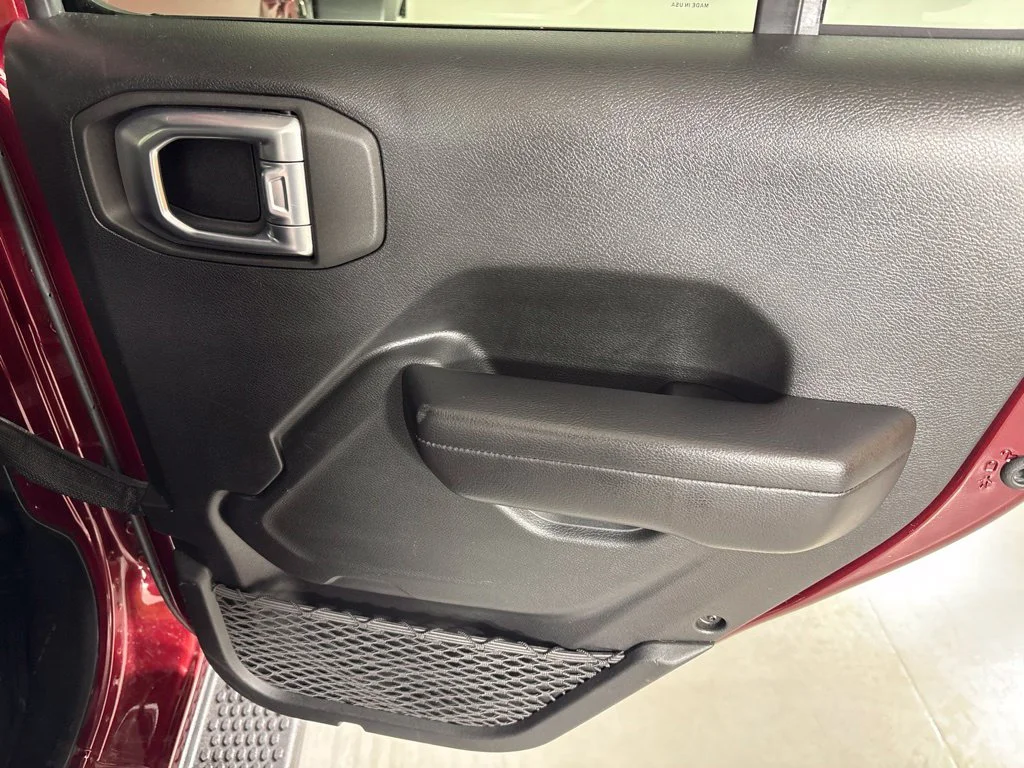 Used 2021 Red Jeep Unlimited Sport image 17